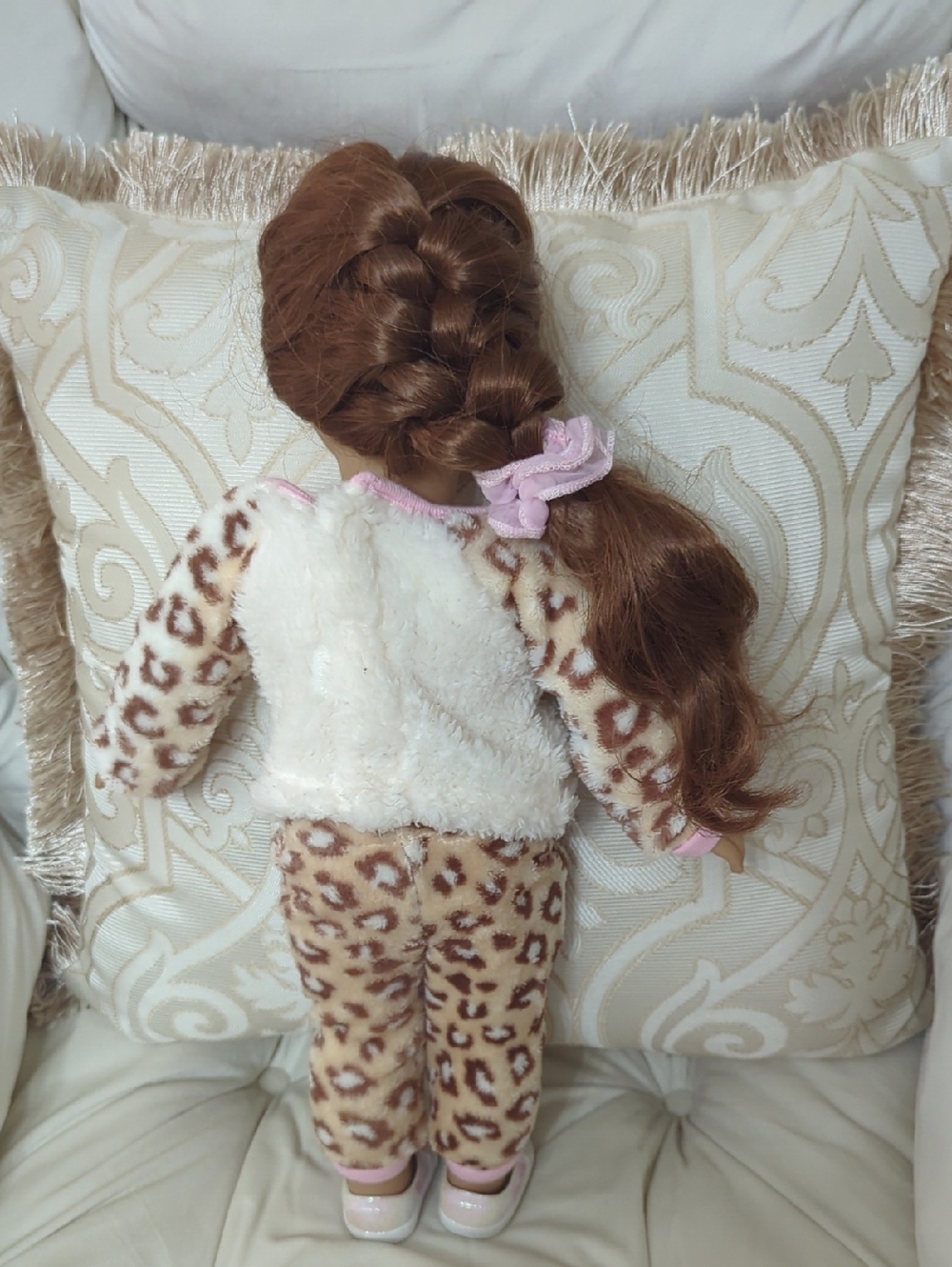 American Girl Doll In Plush Leopard Sleep Outfit for 18" Dolls - Pink & Cream - Picture 3 of 8